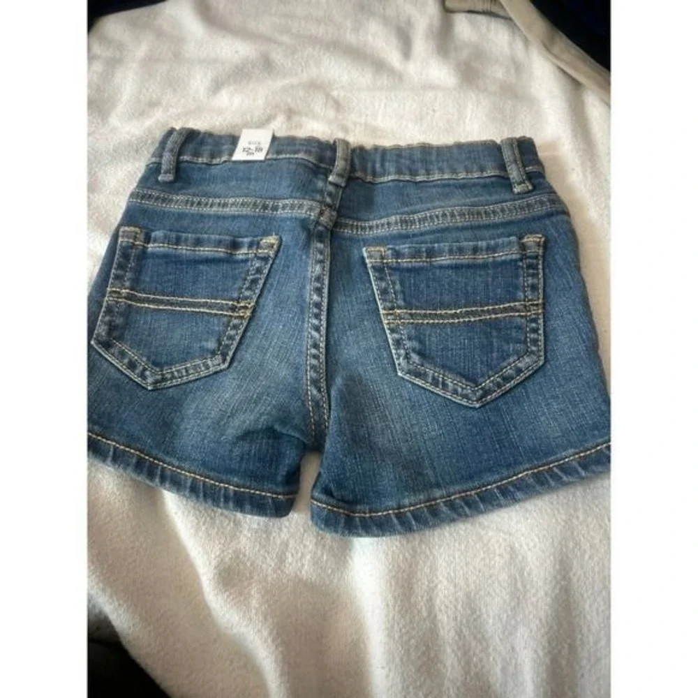 The Childrens Place short girl